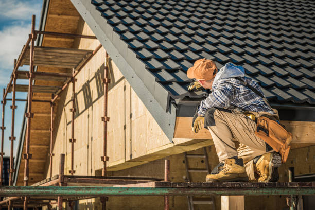 Best Best Roofing Contractors  in Almont, MI